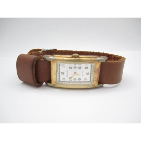 Vtg Women Mathey Tissot Quartz WR Analog 21mm Tank Watch (H878) "New Battery" - Picture 7 of 10